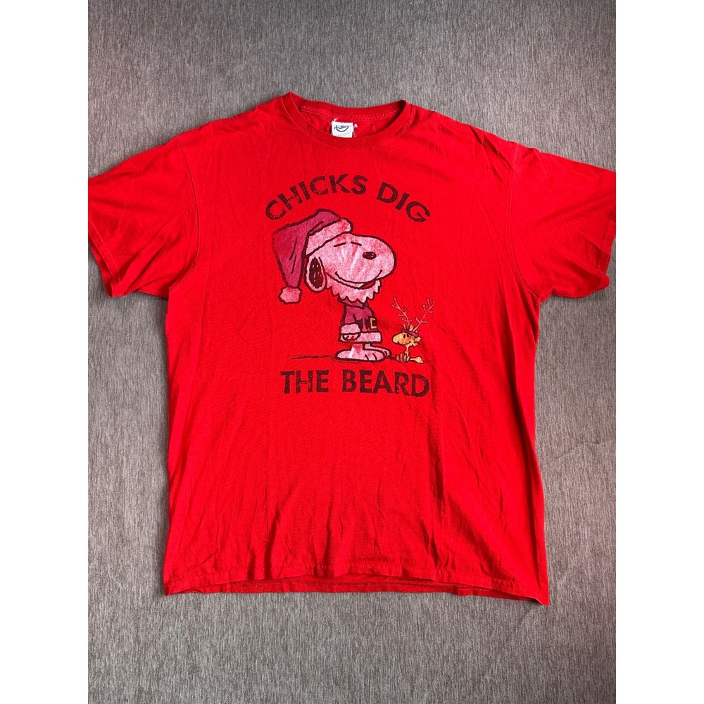 Delta Pro Weight Snoopy Peanuts Christmas T-Shirt Red Chicks Dig The Beard Large